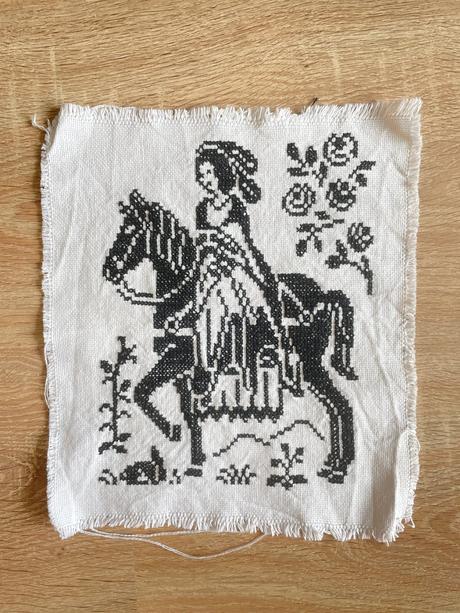 Krížiková výšivka, 