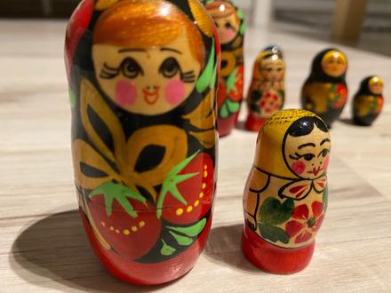 Sada krásne originál dovezené matriošky z ruska, 
