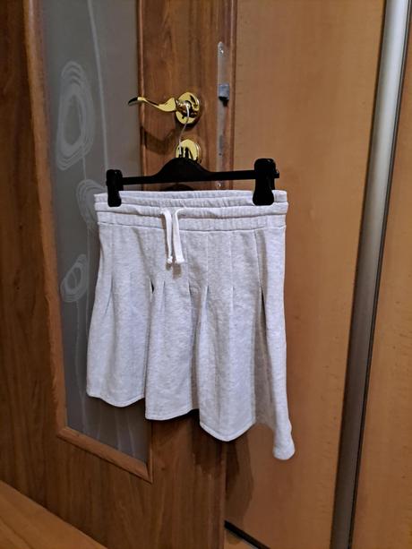 Siva teplakova mini sukna, s