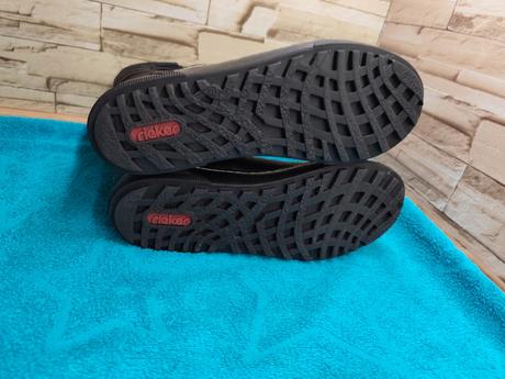 Rieker 42 - dámske kožené zateplené čierne čižmy, rieker,42