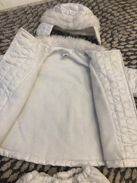 Krasny zimny komplet, 86