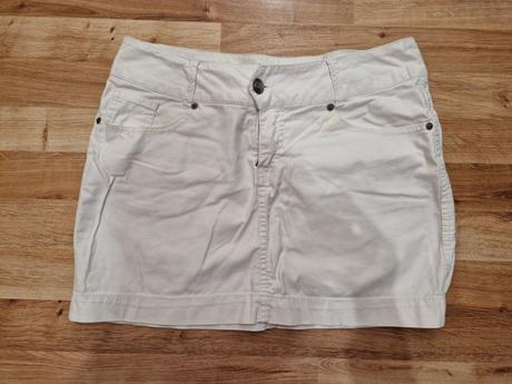 Sukna, new yorker,38