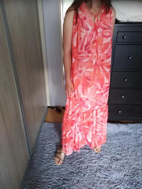 Štýlové kvetované šaty., h&m,m