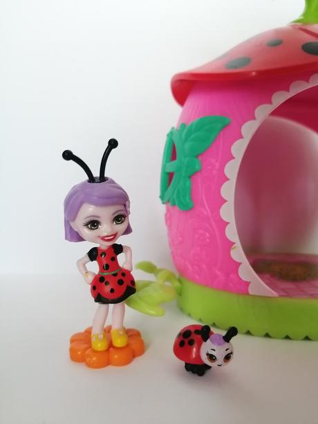 Enchantimals lienka s domčekom teeny kitchen, 