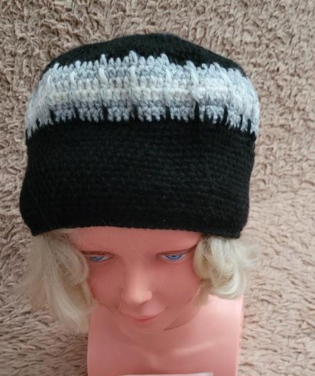 Háčkovaná čiapka,