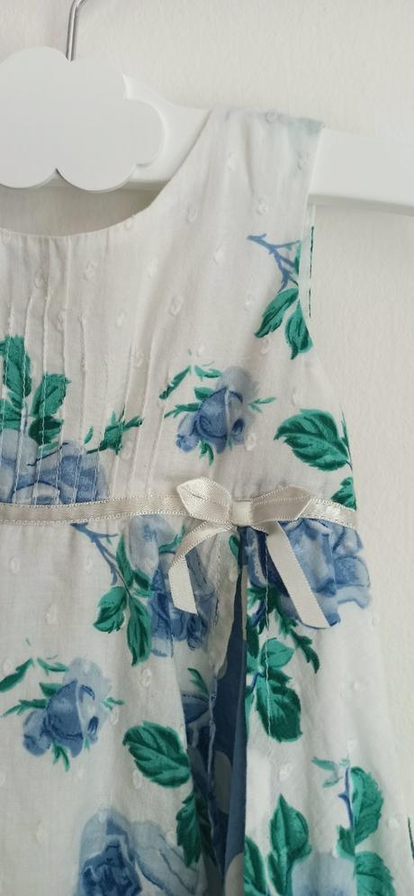 Točivé šaty pre mini dievčatko, 62