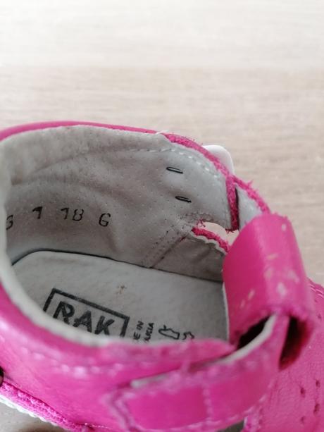 Ružové sandalky, rak,18