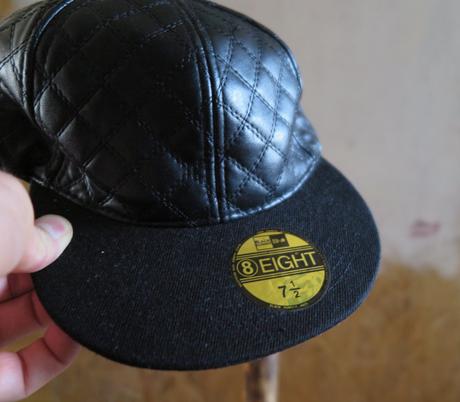 Čierna prešívaná šiltovka black number (fullcap /, 58