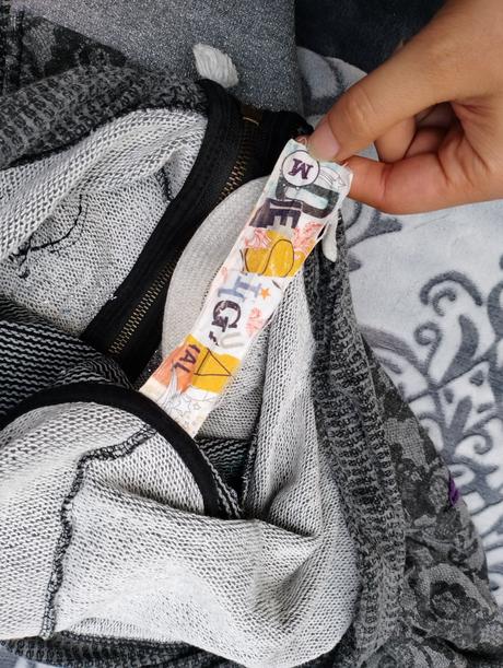 Desigual nádherný atypicky svetrík, desigual,m