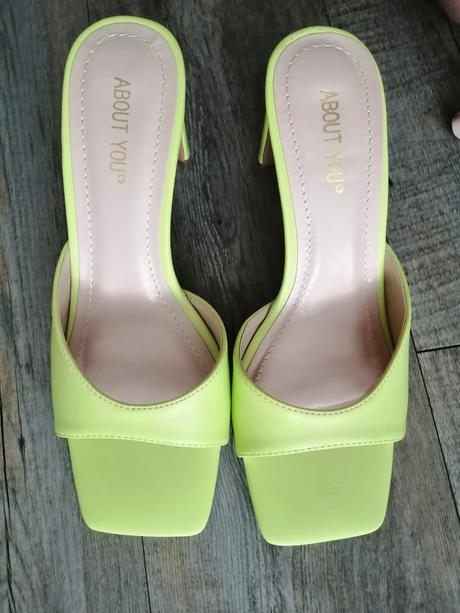 Limetkové šľapky, 36