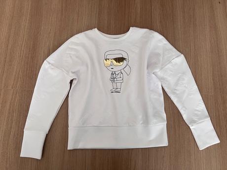 Mikinka karl lagerfeld, 146
