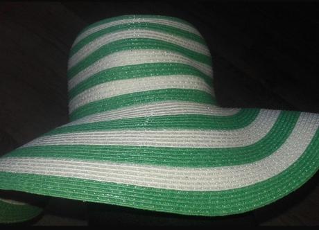 Plážové klobúk, house,s