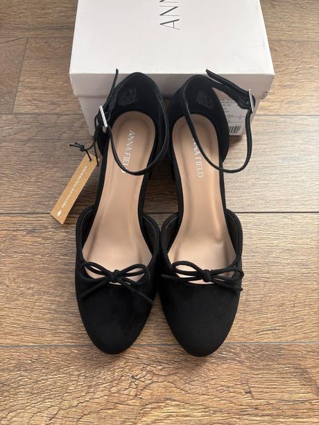 Lodičky anna field 37, 37