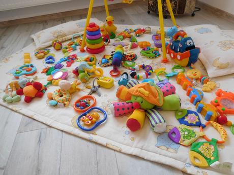 Hrkálky pre najmenších+deka na hranie 2x vankúšik,