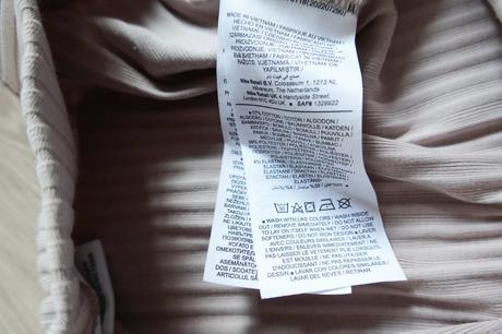 Mäkké vrúbkované nohavice nike, nike,s
