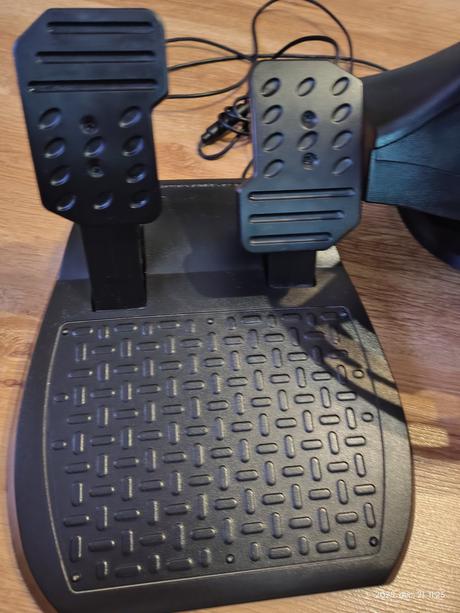 Ferrari 458 spider herný volant, 