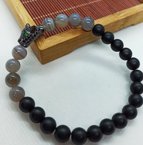 Náramky , ručná práca, minerálne a iné, 