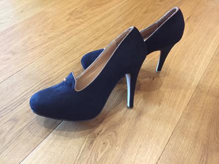 Cierne semišové topánky, 39