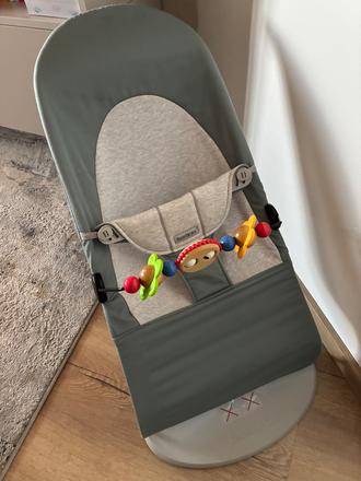 Hojdacie lezadlo babybjörn balance soft,