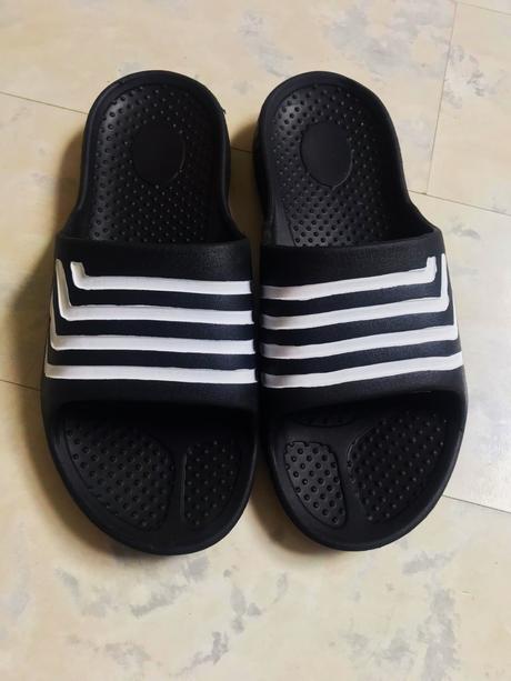 Gumené šľapky, 43