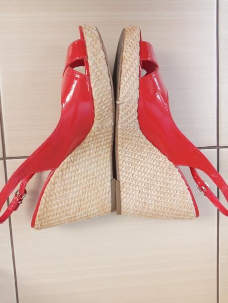 Korkové sandále, baťa,39