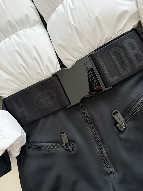 Goldbergh overal na lyze 36, s