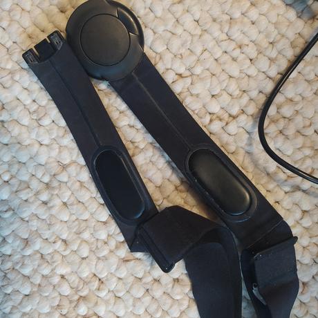 Dámske športové hodinky suunto ambit 2s biele,