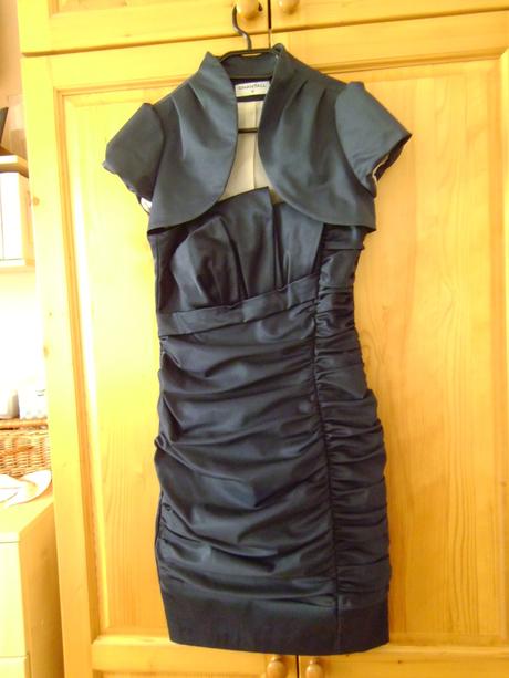 Znackove zostihlujuce saty- zn.chantal, 36