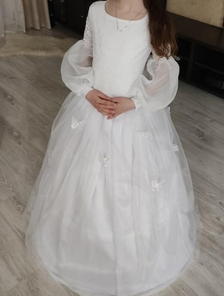 Šaty na 1. sväté prijímanie, 134