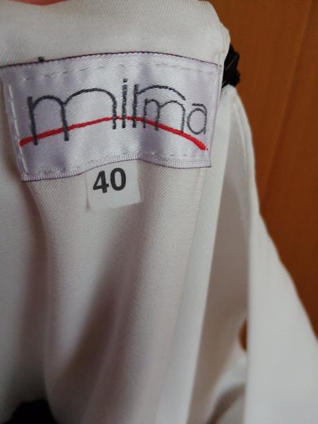 Spoločenské šaty, 40