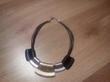 Náhrdelník,