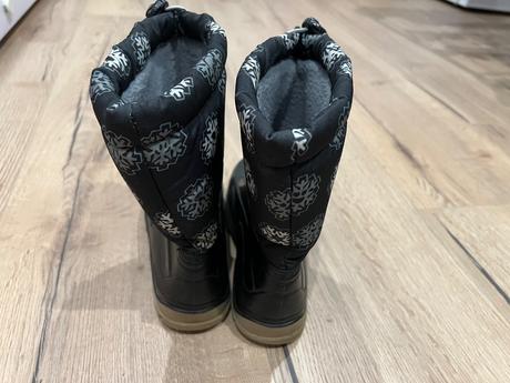 Snehule, demar,34