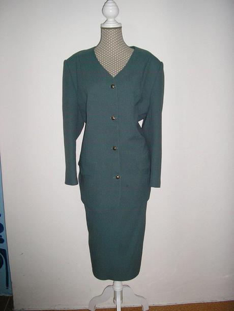 1482. sukňový kostým nadmerný, xxl