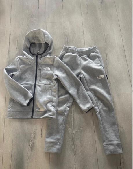 Tepláková súprava the north face, 140