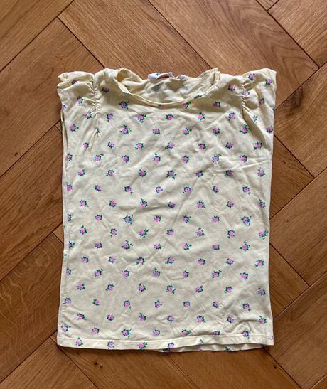 Kvetinkove tricko, h&m,134