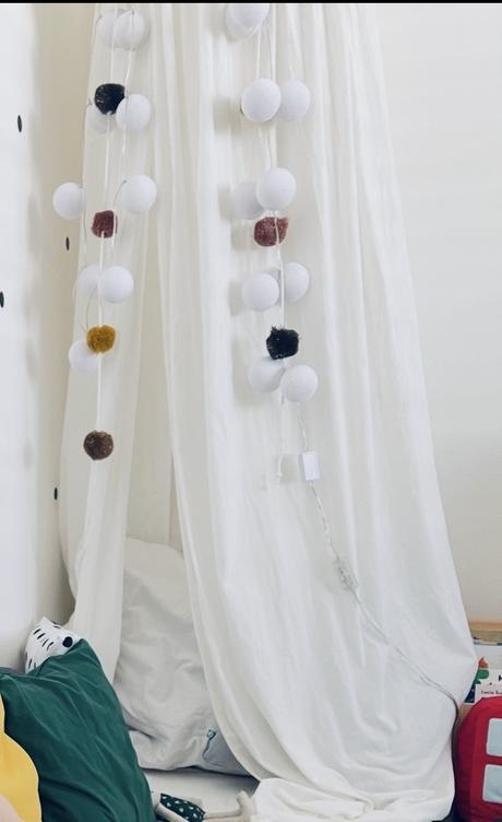 Biely baldachýn z biobavlny, top stav, 