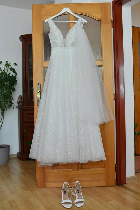 Svadobné šaty, <50