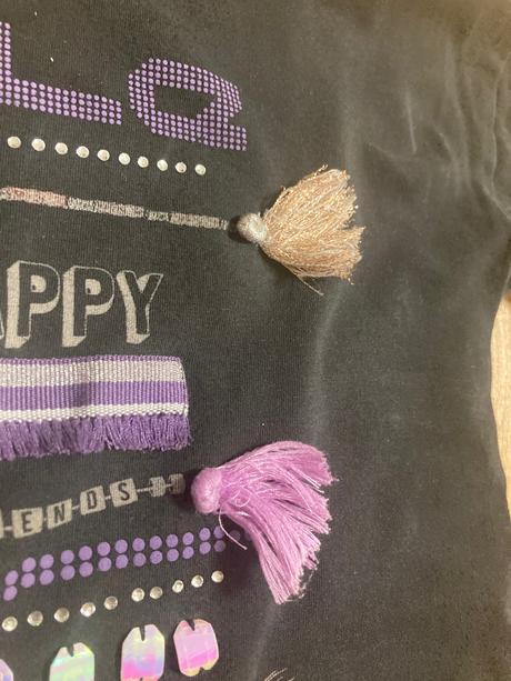 Tricko so strapcekmi, 116