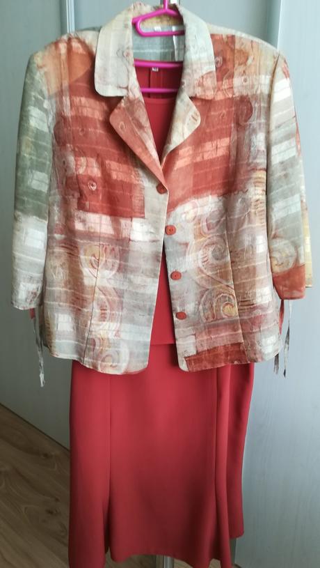 Dámsky kostým - 3 kombinácia, 46