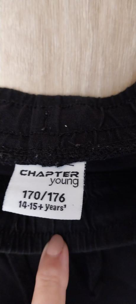 Kraťasy č.170/176, chapter young,170