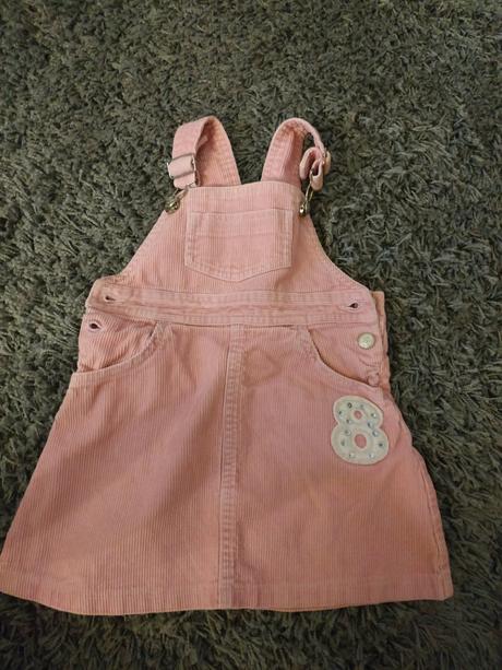 Menšestrové šatôčky 9 mesiacov., 98