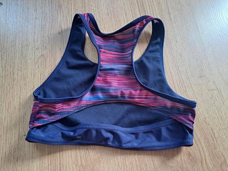 Topánky na plávanie, 33