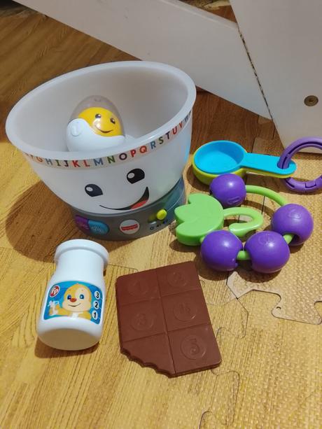 Detské hračky zo zvukom, 