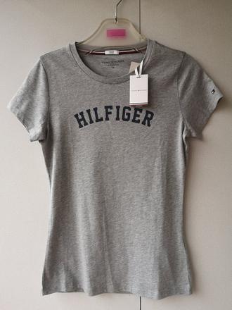 Tommy hilfiger dámske tričko veľkosť xs, tommy hilfiger,xs