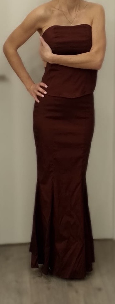 Spolocenske saty, 36