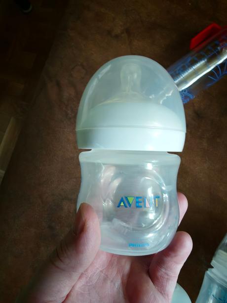 Fľašky, cumle na fľašku, sáčky na mlieko, termo na, 