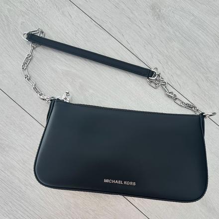 Krásna michael kors pochette kabelka, michael kors