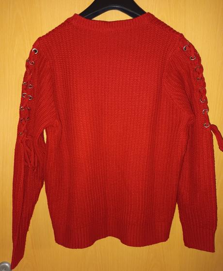 Bordovo-cerveny kratky pulover s, s