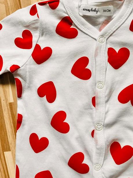 Veľ. 74 nové bavlnené bodynko so srdiečkami, sinsay,74