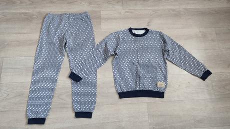 Pyžamo, japitex,134
